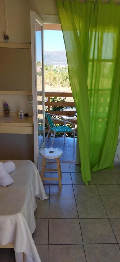 Cleo Rooms 250M From The Beach 玛利亚 外观 照片